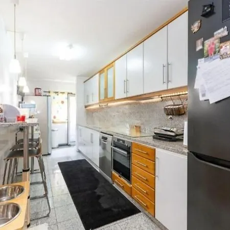 Beautiful Apartment. Vila Nova De Gaia. Porto * فيلا نوفا دي غايا